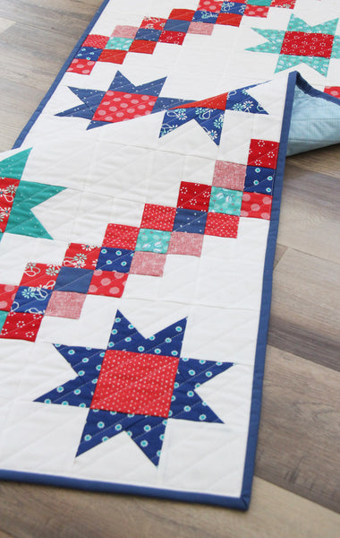 Modern Holiday Table Runners #186, PDF Pattern